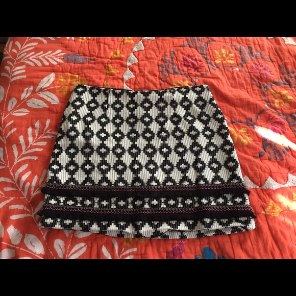 Merona mini skirt - Picture 3 of 6